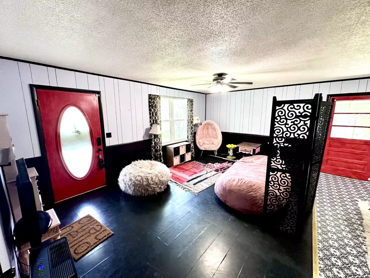 Gruetli Laager, TN 37339,121 Cordell Rd