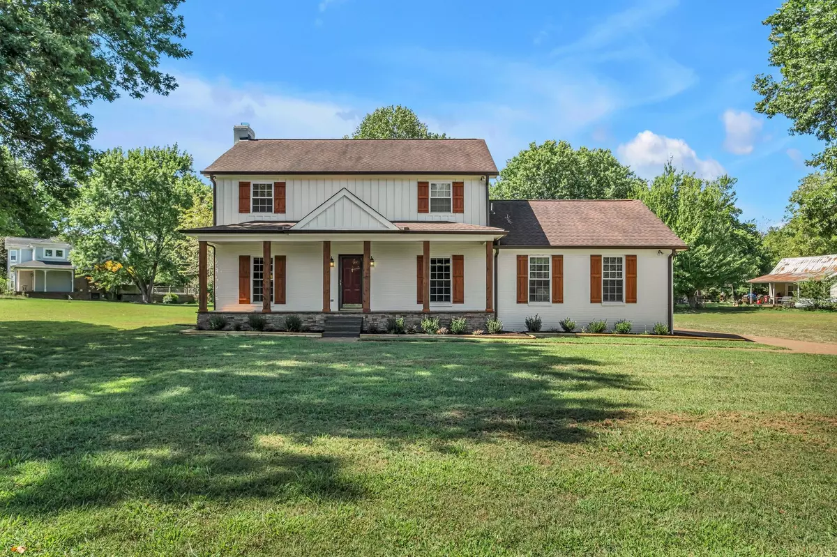 Cottontown, TN 37048,305 Lee Rd