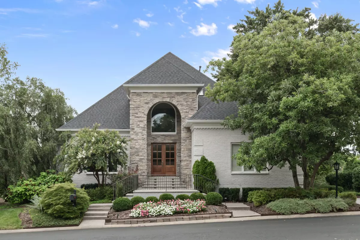 Nashville, TN 37205,1 Warwick Ln