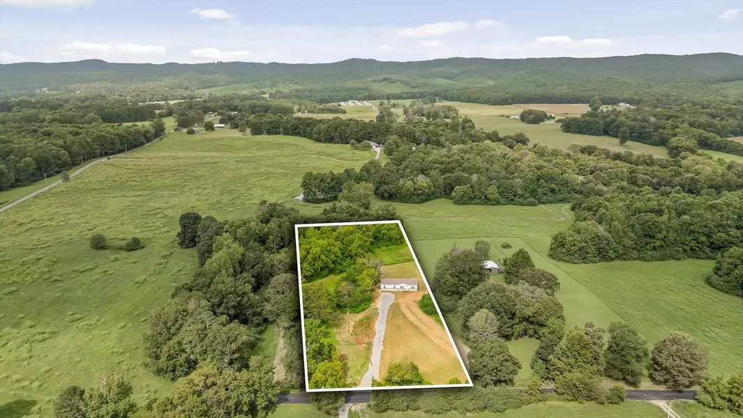 1146 Manning Mill Road, La Fayette, GA 30728