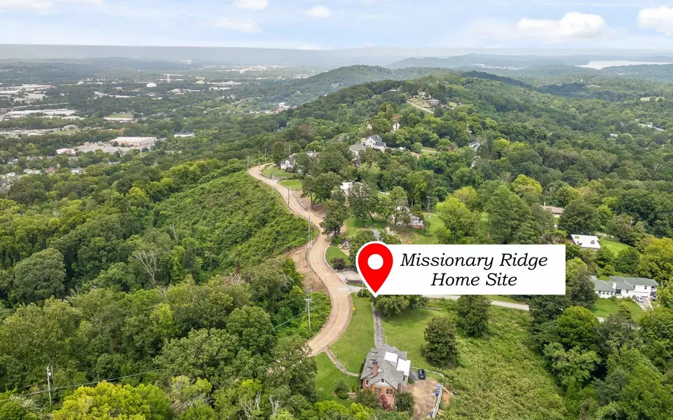 262 N Crest Road, Chattanooga, TN 37404