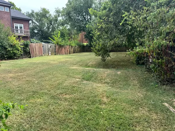 Nashville, TN 37203,1211 Hawkins Street