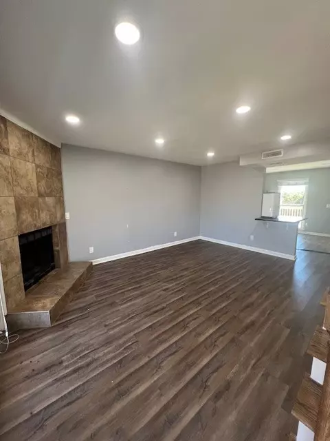 Madison, TN 37115,724E Due West Ave #E