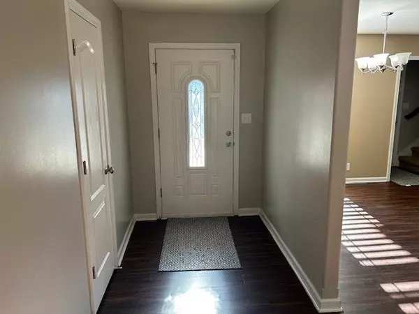 Clarksville, TN 37043,553 Parkvue Village Way