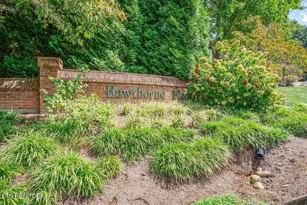 Knoxville, TN 37919,1402 Coachman Lane