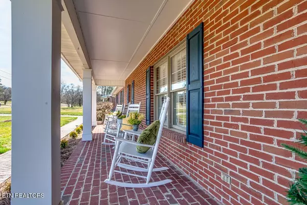 Powell, TN 37849,325 Loren Circle