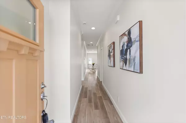 Powell, TN 37849,7331 Whispering Creek Lane