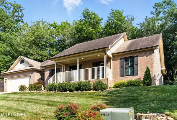 Knoxville, TN 37923,8808 Cedar Springs Lane