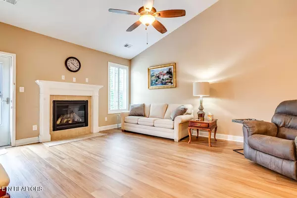 Knoxville, TN 37938,3807 Honeytree Lane