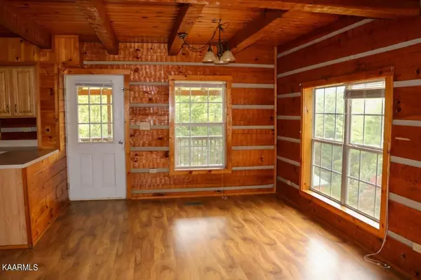 Cosby, TN 37722,275 Cove Hollow Rd