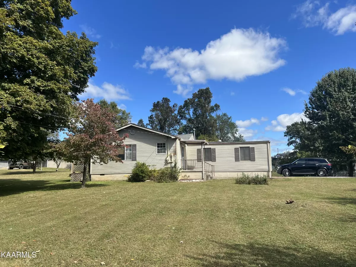 Clinton, TN 37716,719 Lantana Lane