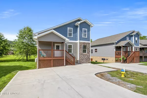 Sevierville, TN 37862,2046 Slippery Rock Circle