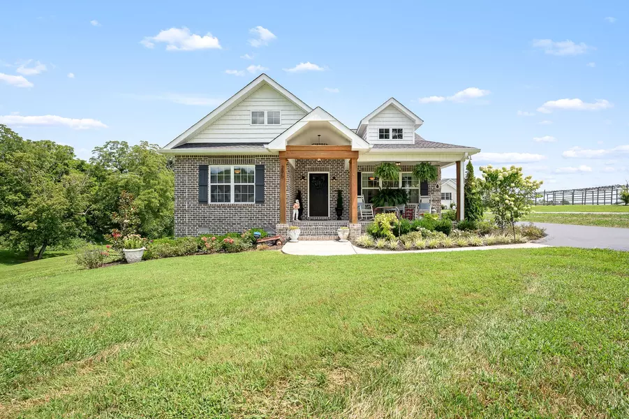 295 Brown Rd, Castalian Springs, TN 37031