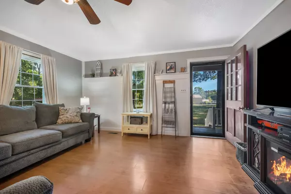 Primm Springs, TN 38476,5835 Dog Creek Rd