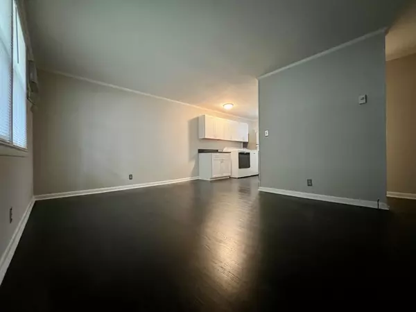 Nashville, TN 37206,925 Boscobel St #4