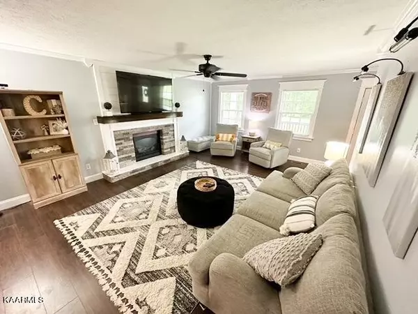 Athens, TN 37303,138 County Road 722