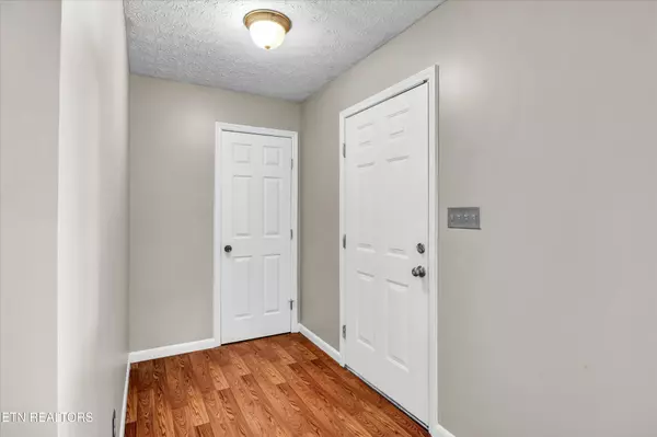 Oak Ridge, TN 37830,106 E Maiden Lane