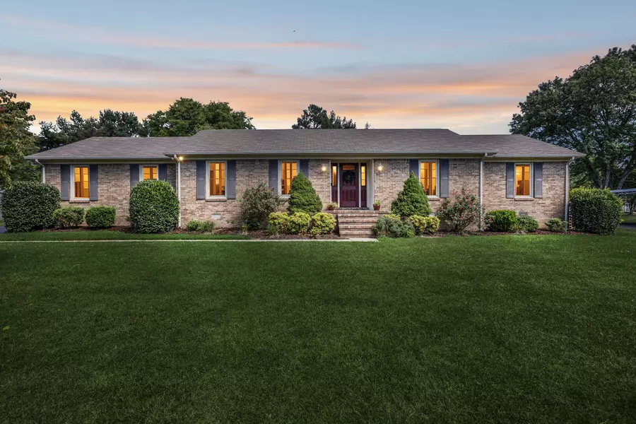 104 Northwood Ave, Shelbyville, TN 37160