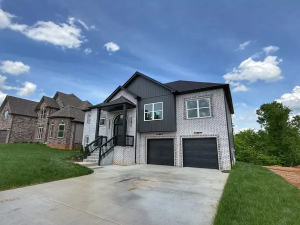 Clarksville, TN 37042,865 Burley Barn Road