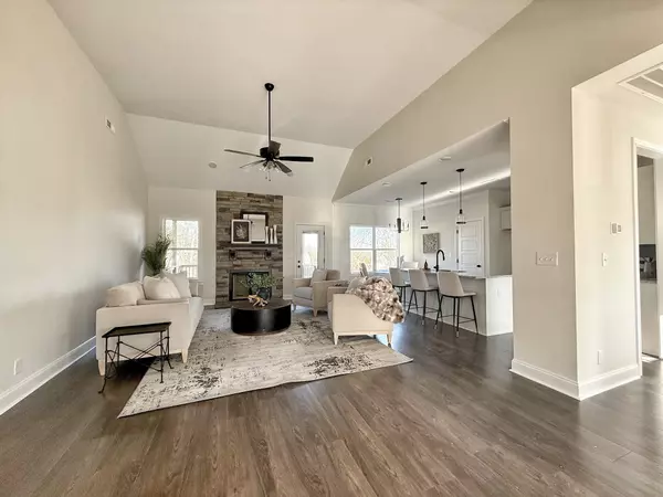Clarksville, TN 37042,865 Burley Barn Road