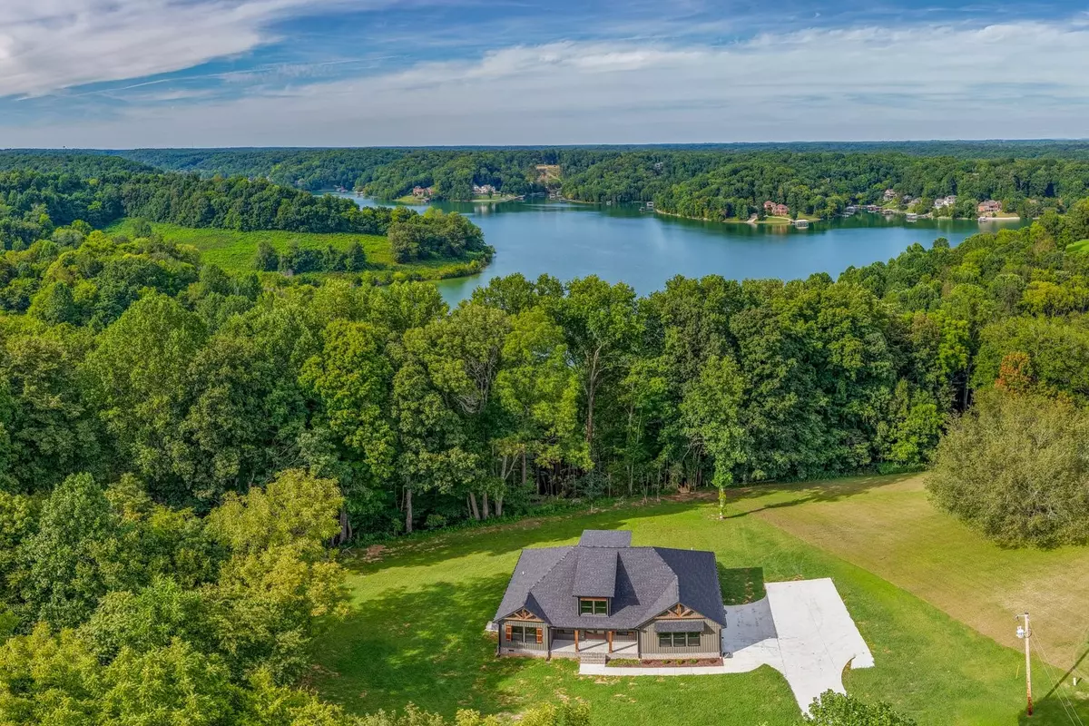 Lynchburg, TN 37352,885 Majors Cemetery Rd