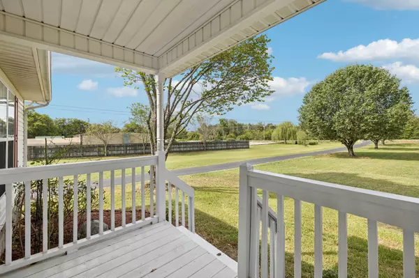 Columbia, TN 38401,3535 Highway 431