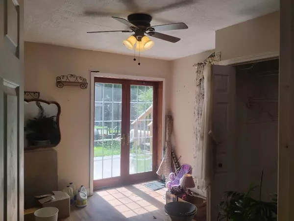 Maynardville, TN 37807,337 Tumbling Run Est