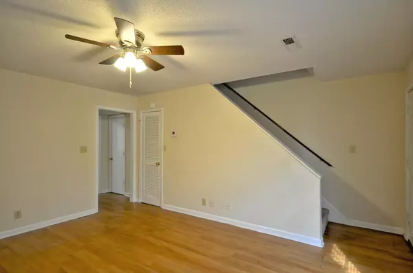 Clarksville, TN 37043,430 MARTHA LANE #C