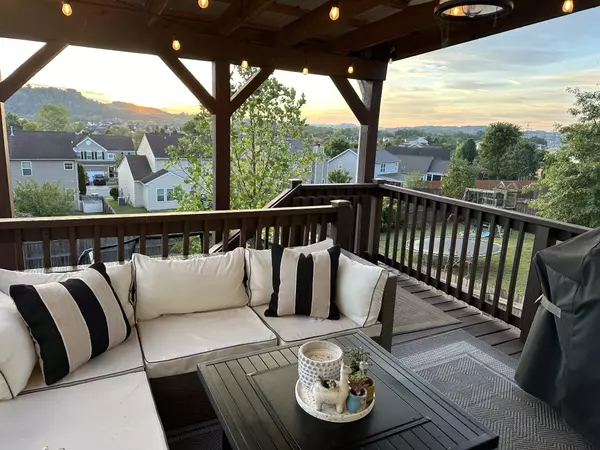 Nashville, TN 37221,561 Wolfeboro Ln