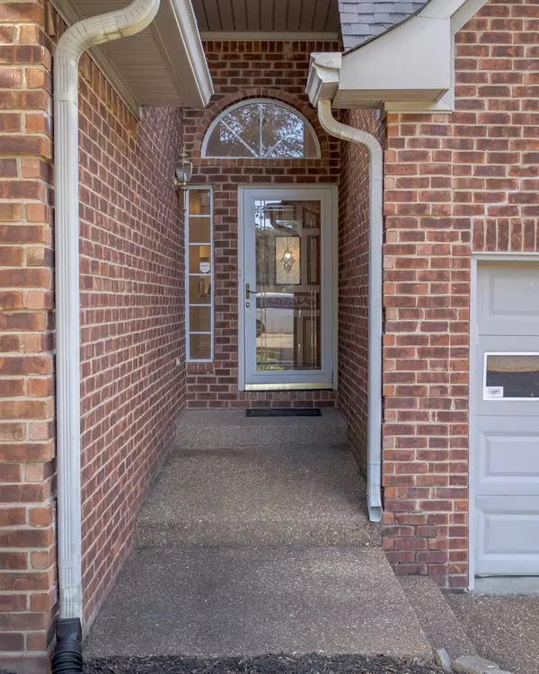 Hermitage, TN 37076,3448 Parkwood Ct