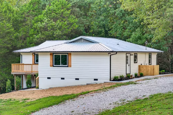 Bethpage, TN 37022,1222 Smith Thompson Rd