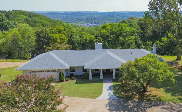 Nashville, TN 37221,8733 Haselton Rd