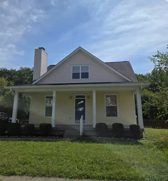 855 Beth Dr, Nashville, TN 37206