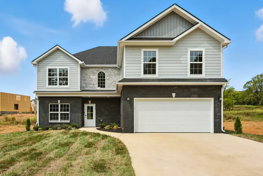 1044 Mourning Cloak Dr, Clarksville, TN 37043