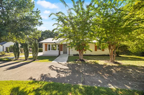 Lawrenceburg, TN 38464,1690 Old Florence Rd