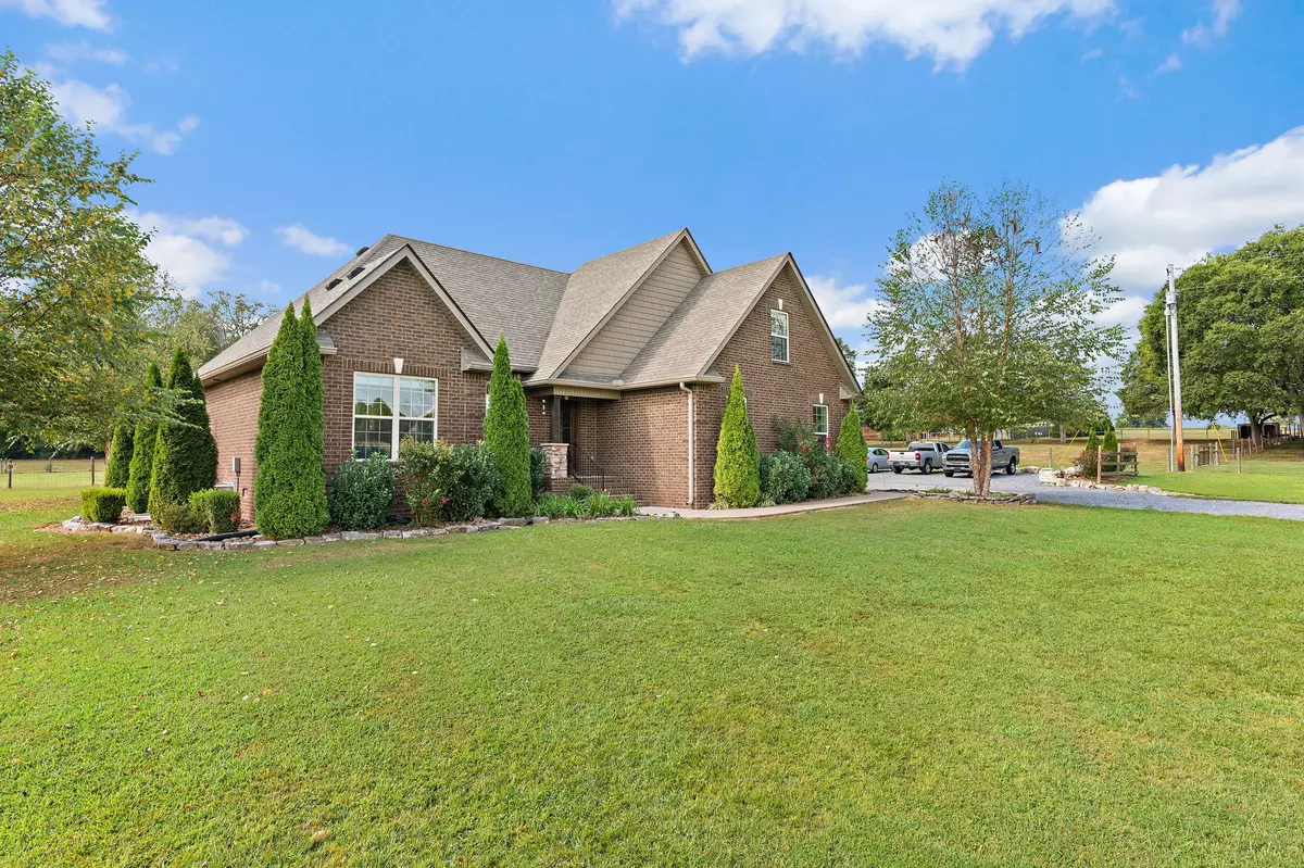 Shelbyville, TN 37160,315 Dixon Rd