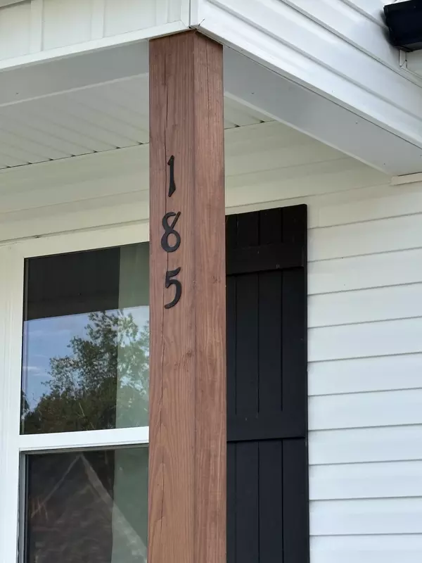 Lewisburg, TN 37091,185 Southview Dr