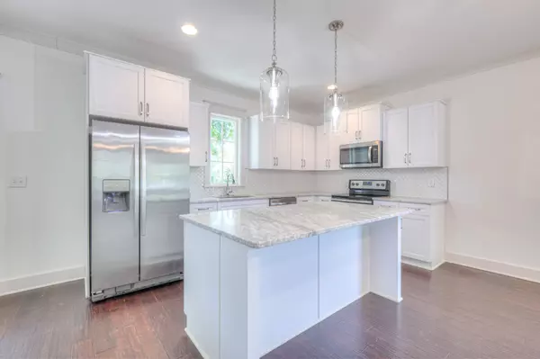 Nashville, TN 37207,338 Duke St