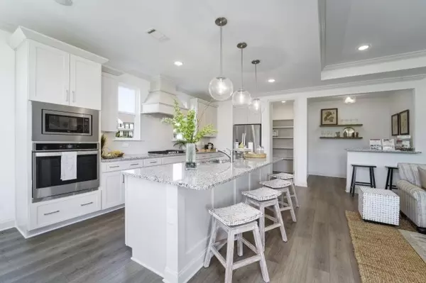 Murfreesboro, TN 37128,1121 Batbriar Road