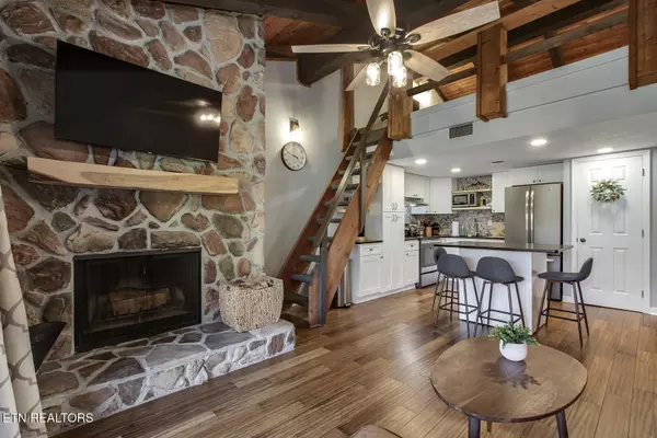 Sevierville, TN 37876,1081 Cove Rd #833