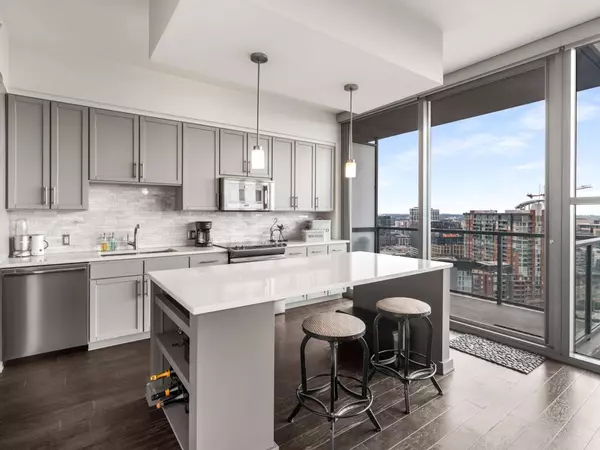 Nashville, TN 37203,1212 Laurel St #2009