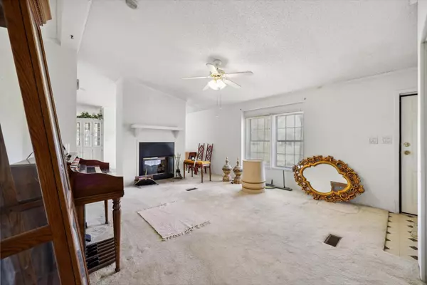 Ringgold, GA 30736,4742 Long Hollow Road