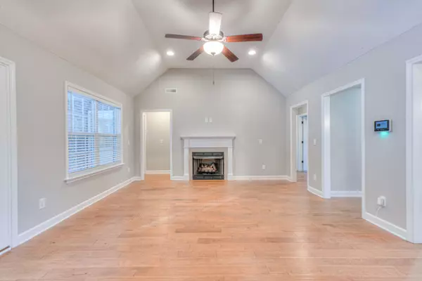 Murfreesboro, TN 37128,1485 Round Rock Dr