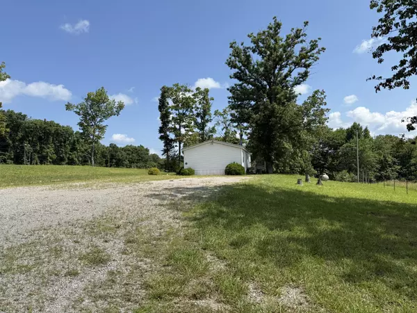 Dunlap, TN 37327,11556 R 8