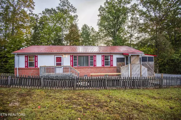 Clinton, TN 37716,110 Moccasin Hollow Lane