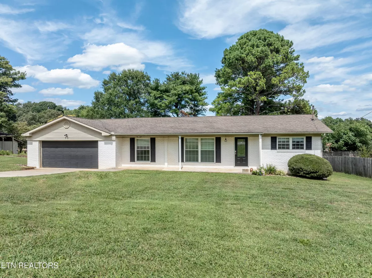 Maryville, TN 37801,512 Cherokee Heights Drive
