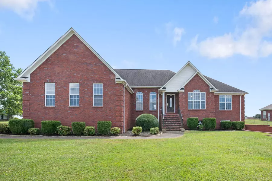 11 Elizabeth Cir, Fayetteville, TN 37334