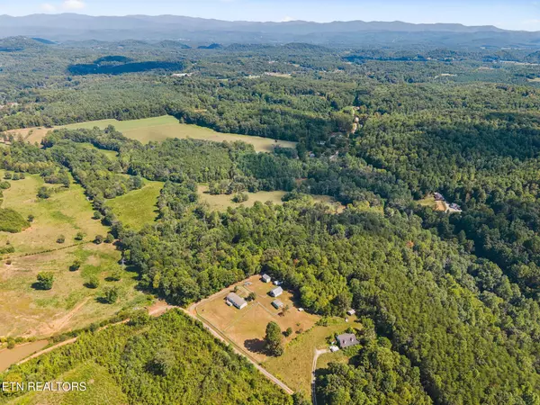 Madisonville, TN 37354,437 Happy Hollow Rd