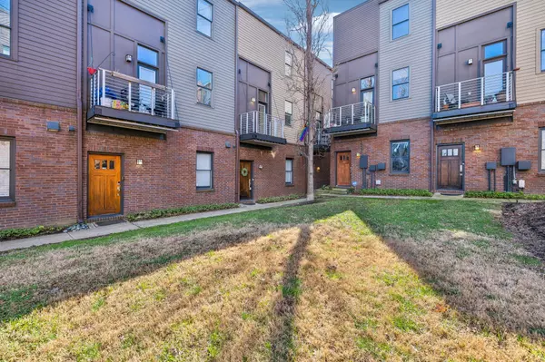 Nashville, TN 37208,508 Madison St #5