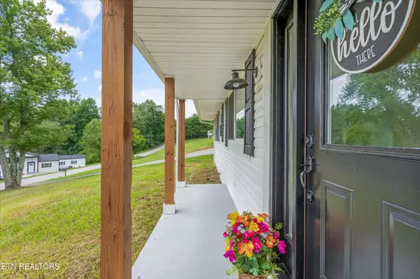 Harriman, TN 37748,312 Lakeview Rd